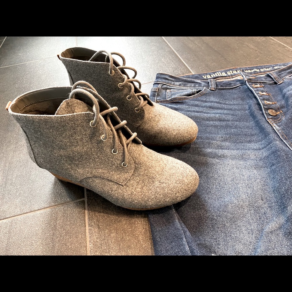 New Dr Scholl’s  Women’s size 8.5 Wedge